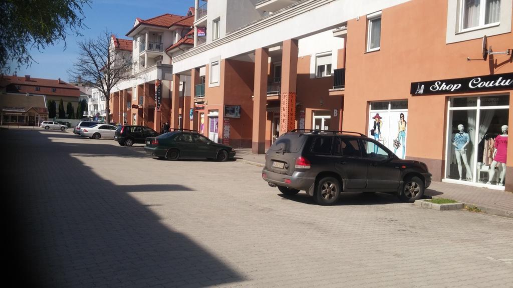 Baby Apartman Apartment Hajdúszoboszló Exterior foto